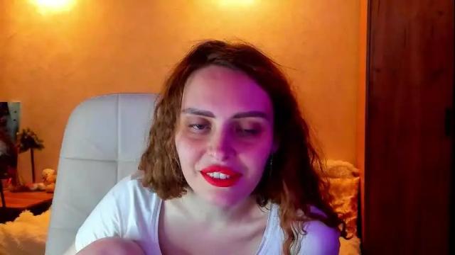 Image 8 of gloria_wood Stream on Chaturbate on 1 month ago