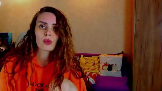 Image 12 of gloria_wood Stream on Chaturbate on 1 month ago