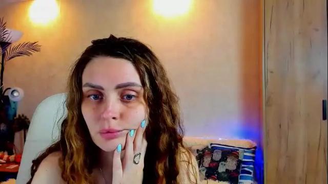 Image 12 of gloria_wood Stream on Chaturbate on 13 days ago