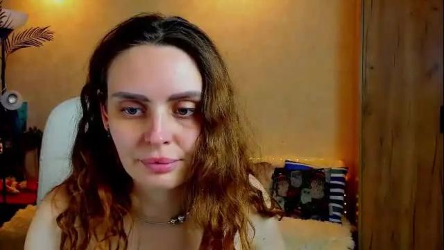 Image 12 of gloria_wood Stream on Chaturbate on 15 days ago