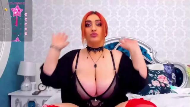 Image 7 of gloriaheart Stream on Chaturbate on 16 months ago