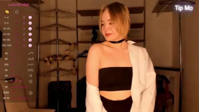 Image 8 of gloriawilkerson Stream on Chaturbate on 16 months ago
