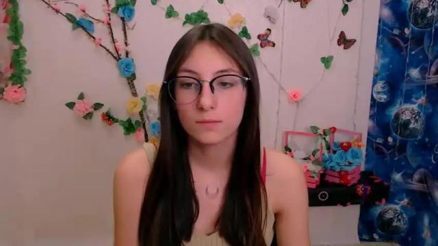 Image 7 of glorious_angel_ Stream on Chaturbate on 16 months ago