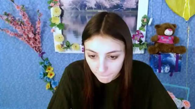 Image 2 of glorious_angel_ Stream on Chaturbate on 16 months ago