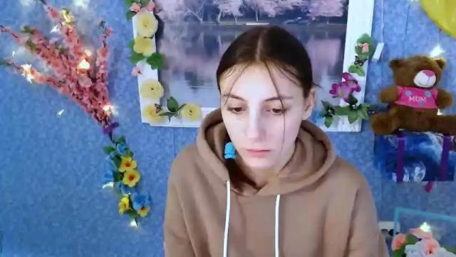 Image 6 of glorious_angel_ Stream on Chaturbate on 16 months ago