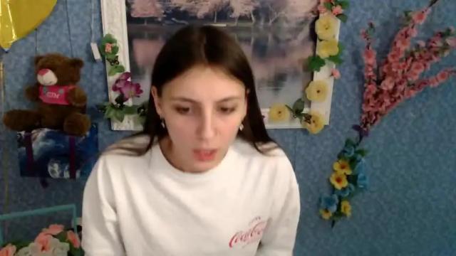 Image 12 of glorious_angel_ Stream on Chaturbate on 16 months ago