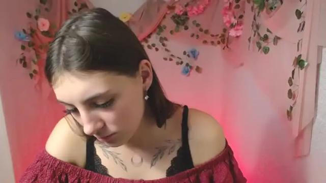 Image 10 of glorious_angel_ Stream on Chaturbate on 15 months ago