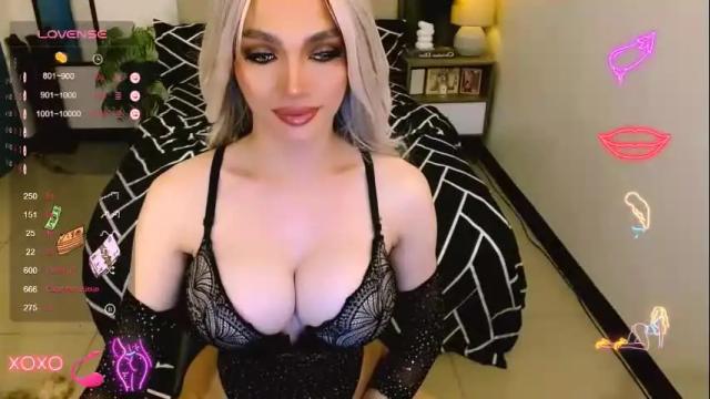 Image 11 of glorious_kim Stream on Chaturbate on 6 days ago