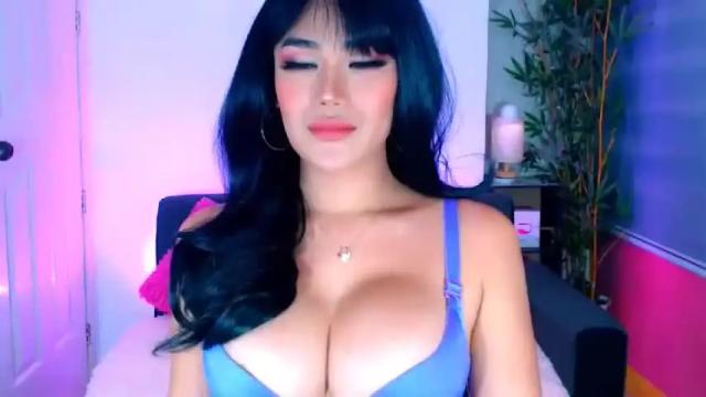 Image 10 of gloriousslutshay Stream on Chaturbate on 15 months ago