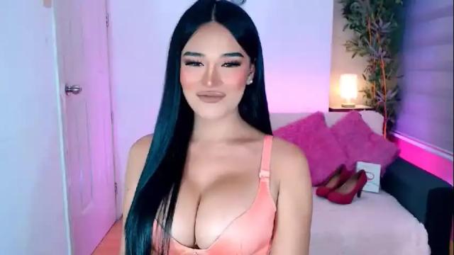 Image 11 of gloriousslutshay Stream on Chaturbate on 8 days ago