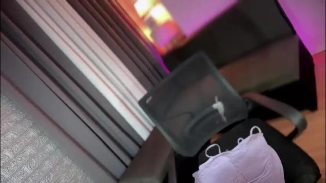 Thumbnail 3, gloriousslutshay's Stream at Chaturbate, 1 month ago