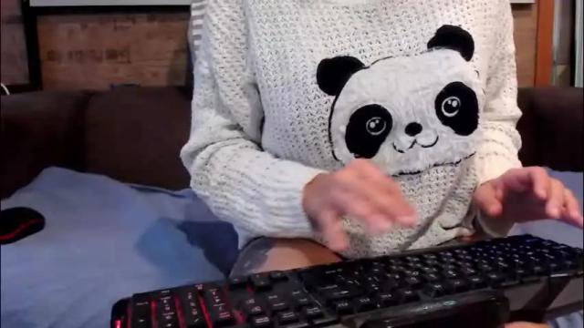 Image 6 of gloryloli Stream on Chaturbate on 20 days ago