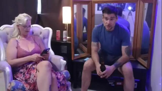 Image 4 of gloryummy Stream on Chaturbate on 12 days ago