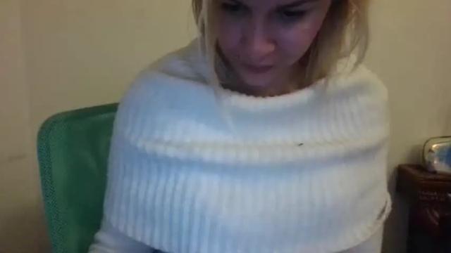 Image 7 of gloss___ Stream on Chaturbate on 16 months ago