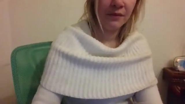 Image 8 of gloss___ Stream on Chaturbate on 16 months ago