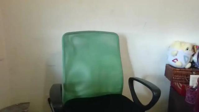 Image 3 of gloss___ Stream on Chaturbate on 15 months ago