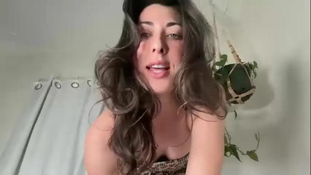 Image 3 of goblingoddess Stream on Chaturbate on 1 month ago