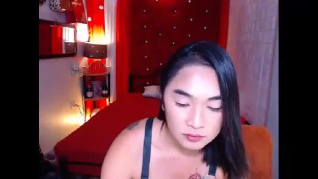 Image 3 of goddesdiane8inch Stream on Chaturbate on 20 months ago