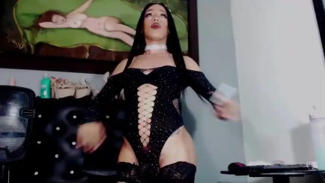 Image 11 of goddesmonroex Stream on Chaturbate on 19 months ago