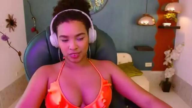 Image 11 of goddess__athenaa Stream on Chaturbate on 16 months ago