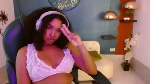 Image 10 of goddess__athenaa Stream on Chaturbate on 16 months ago