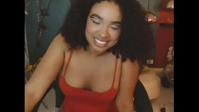 Image 12 of goddess__athenaa Stream on Chaturbate on 16 months ago
