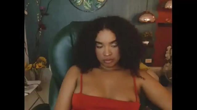 Image 8 of goddess__athenaa Stream on Chaturbate on 16 months ago