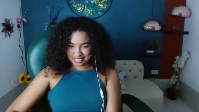 Image 2 of goddess__athenaa Stream on Chaturbate on 16 months ago