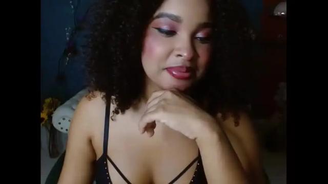 Image 12 of goddess__athenaa Stream on Chaturbate on 15 months ago