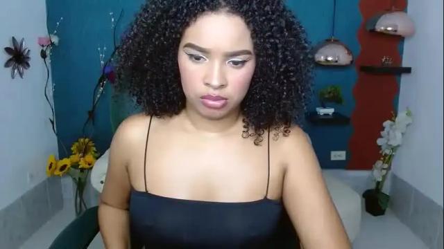 Image 2 of goddess__athenaa Stream on Chaturbate on 15 months ago