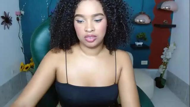Image 3 of goddess__athenaa Stream on Chaturbate on 15 months ago