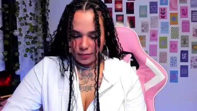 Image 6 of goddess__medusa Stream on Chaturbate on 18 months ago