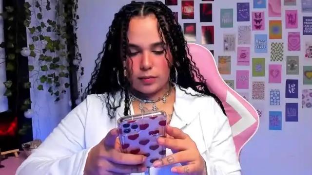 Image 8 of goddess__medusa Stream on Chaturbate on 18 months ago