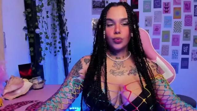 Image 10 of goddess__medusa Stream on Chaturbate on 18 months ago