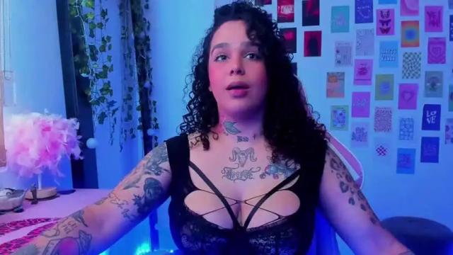 Image 10 of goddess__medusa Stream on Chaturbate on 16 months ago