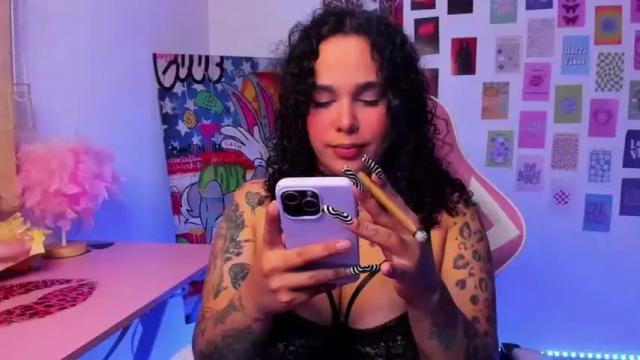 Image 3 of goddess__medusa Stream on Chaturbate on 16 months ago