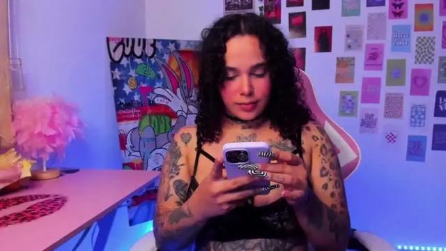 Image 6 of goddess__medusa Stream on Chaturbate on 16 months ago
