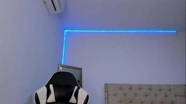 Thumbnail 1, goddess_ariluz's Stream at Chaturbate, 1 month ago