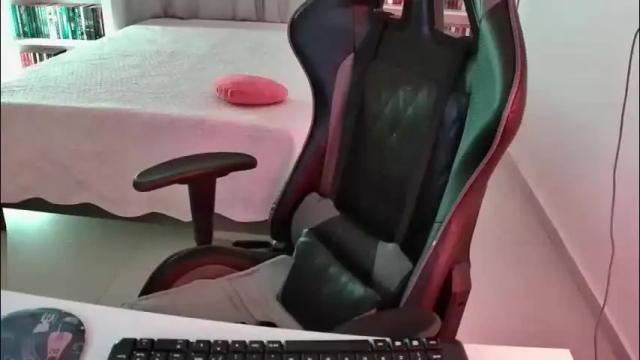 Image 8 of goddess_artemis_ Stream on Chaturbate on 1 month ago