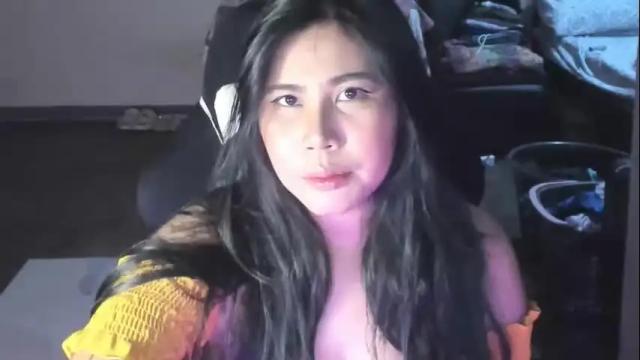 Image 3 of goddess_chantal Stream on Chaturbate on 21 months ago