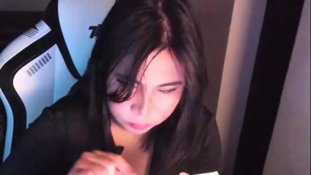 Image 2 of goddess_chantal Stream on Chaturbate on 9 months ago