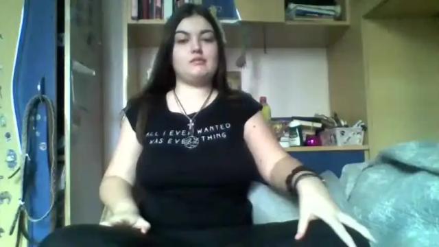 Image 2 of goddess_cupcake25 Stream on Chaturbate on 14 months ago