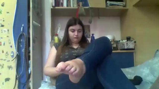 Image 3 of goddess_cupcake25 Stream on Chaturbate on 14 months ago