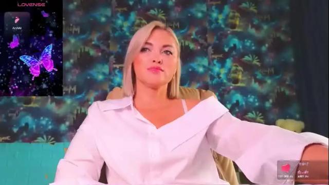 Image 6 of goddess_isabella11 Stream on Chaturbate on 6 days ago