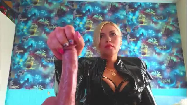 Image 6 of goddess_isabella11 Stream on Chaturbate on 2 months ago