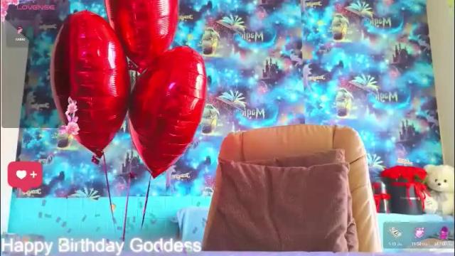 Image 3 of goddess_isabella11 Stream on Chaturbate on 1 month ago