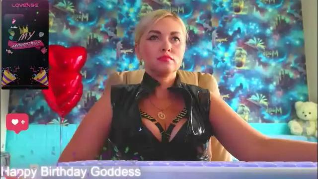 Image 11 of goddess_isabella11 Stream on Chaturbate on 1 month ago