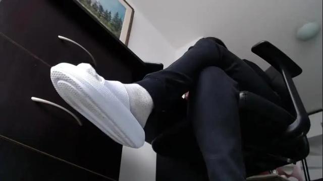 Image 11 of goddess_karla Stream on Chaturbate on 6 months ago