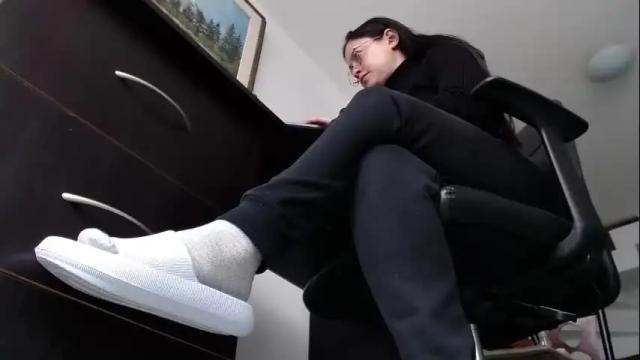 Image 12 of goddess_karla Stream on Chaturbate on 6 months ago