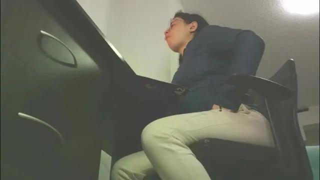 Image 2 of goddess_karla Stream on Chaturbate on 4 months ago